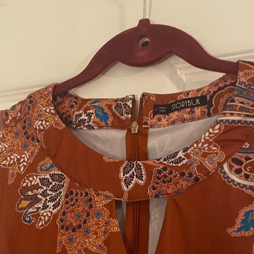 Storybuk Paisley Sleeveless Top - Rust and Blue - Picture 3 of 8